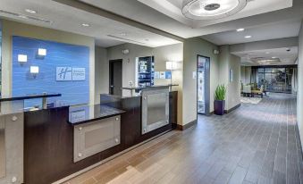 Holiday Inn Express & Suites Kansas City KU Medical Center