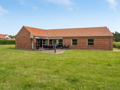 "Fengur" - 330m from the Sea Hotels near Ristinge Kirke