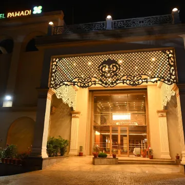 Hotel Pahadi