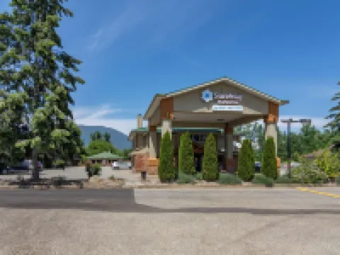 SureStay Plus Hotel by Best Western Salmon Arm Hotels in Salmon Arm