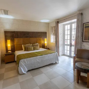 Island Inn All Inclusive Hotel