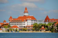 Disney's Grand Floridian Resort & Spa فنادق في ليك بوينا فيستا