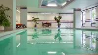 Cartier Place Suite Hotel - Uima-altaat