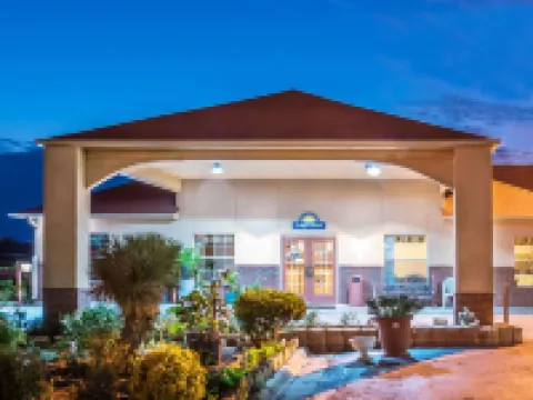 Days Inn by Wyndham Gainesville Hotels in Cooke County