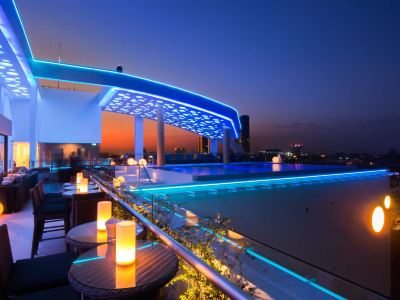SUN & MOON, Urban Hotel