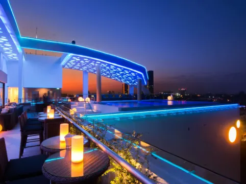 太陽月亮城市酒店