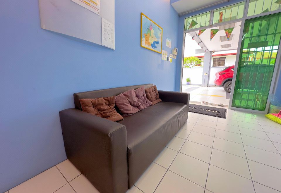 OYO 1103 보르네오 인