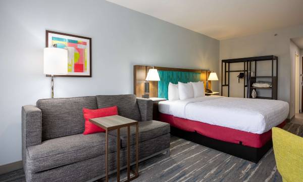 Hampton Inn & Suites by Hilton Alpharetta Roswell