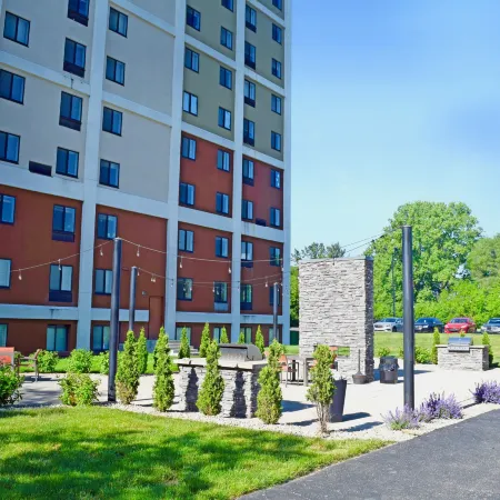 Candlewood Suites INDIANAPOLIS DWTN MEDICAL DIST by IHG Отели рядом с достопримечательностью «Серкл Центр Молл»
