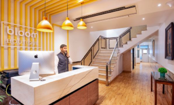 5. 블룸 부티크 -..