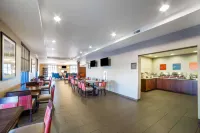 Comfort Inn & Suites - breakfast