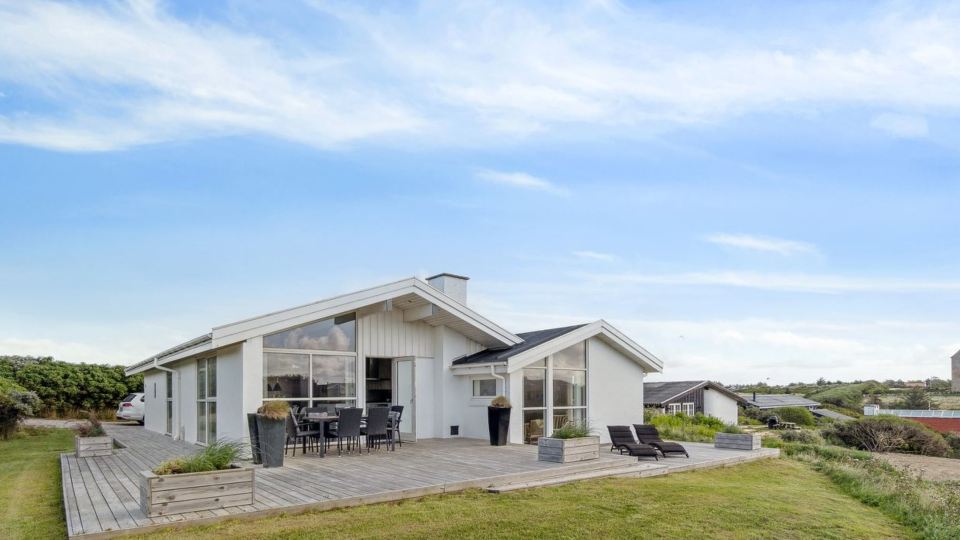 "Ohto" - 281m from the Sea