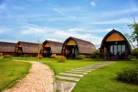Samawa Seaside Resort Hotel di Seketeng