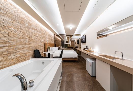 3. 심플스테이 호텔..