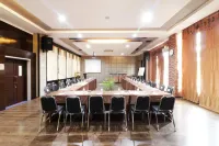 Grand Kanaya Hotel Hoteles en Sei Sikambing D