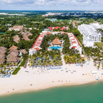Viva Azteca by Wyndham, A Trademark All Inclusive Resort Hotels near Playacar Zona Hotelera