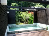 Gallery Court Ofa Atu - Hot Springs