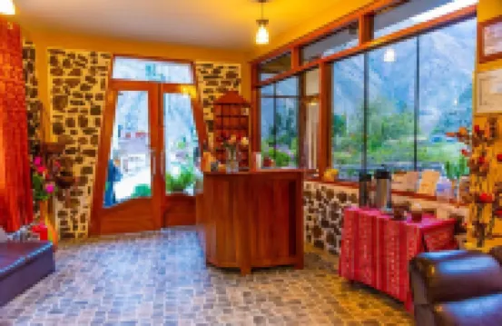 祕魯克丘亞奧揚泰坦博小屋酒店