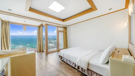 Gangneung Four Season Hotel and Pension