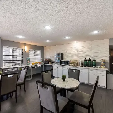 Quality Inn & Suites DFW Airport South