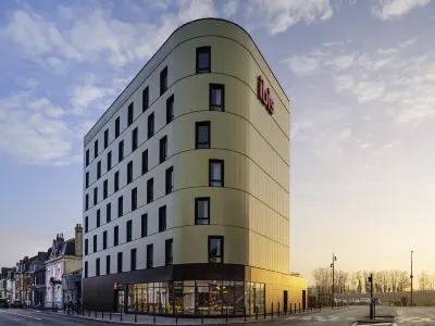 Ibis Bethune Centre Gare فنادق في Bethune