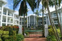 Beaches Holiday Apartments - Official Onsite Reception & Check IN