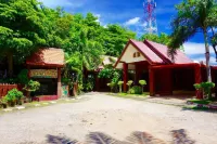 Bussaba Resort Home Hotels in Choeng Noen