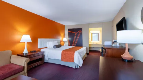 Howard Johnson by Wyndham Salem Hotel & Conference Center in Roanoke County