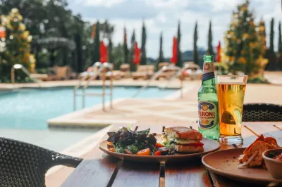 Hotel Viata Hotels in West Lake Hills