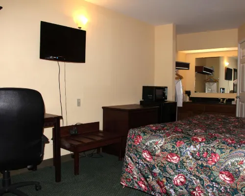 Jameson Inns Oakwood Hotels in Hall County