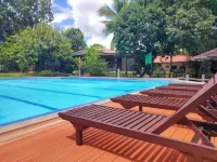 Hannah's Garden Resort and Events Place - Pools