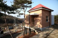 Boryeong (Cheonbuk) Sky Tourist Farm Pension Hotels near Yeongbojeong