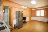 Yongin Hanok Pension Sujindang