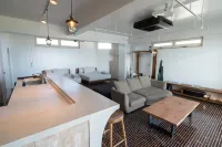 Cruise Room DESLIE Hotels near Irabuohashi Bridge