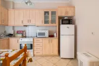Whole House in Kolonos, Centre of Athens Hotel di West Athens