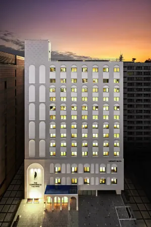 The Connoisseur Residence Hotel Отели рядом с достопримечательностью «Abraham Park Kenneth Vine Collection Museum»