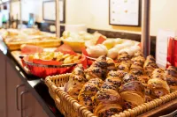 Leonardo Hotel Salzburg Airport - Breakfast
