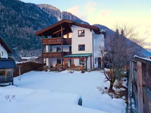 Ratia II Hotels in Pfunds