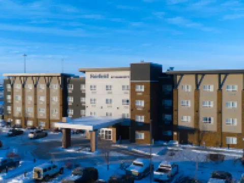 Airdrie Inn and Suites Hotels in Airdrie