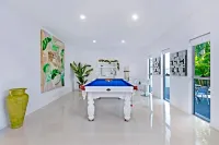 Luxico Majestic Palms (Heated Pool) - 4-Star