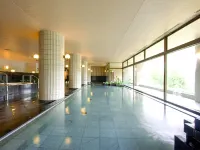 Echigoyuzawaonsen Gardentower Hotel - С тренажерным залом