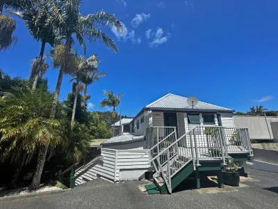Peppertree Lodge Hotels in 