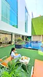 Plaza Inn Kendari - Swimmingpools