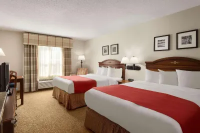 Country Inn & Suites by Radisson, Louisville South, KY Hotels near Louisville South KOA Holiday