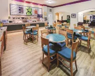 La Quinta Inn & Suites by Wyndham Weatherford Hotels in Weatherford