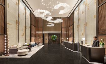 Crowne Plaza Jiangmen Binjiang (Sports Center)