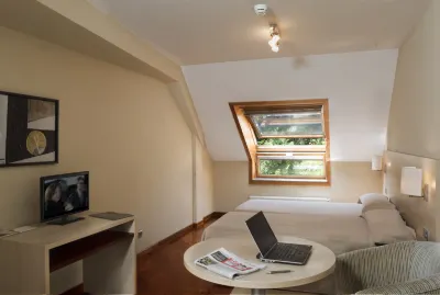 Apartamentos Portazgo Hôtels à : 