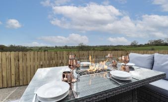 HC Property - the Hideaway at Watergate Eye