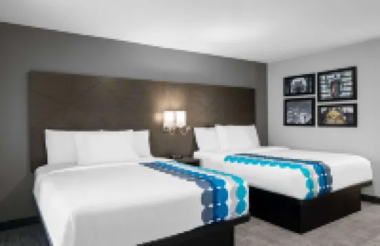 La Quinta Inn by Wyndham Indianapolis Airport Executive Dr