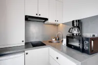 카디코이의 메트로버스와 해안 근처 중앙 플랫 카디코이 호텔